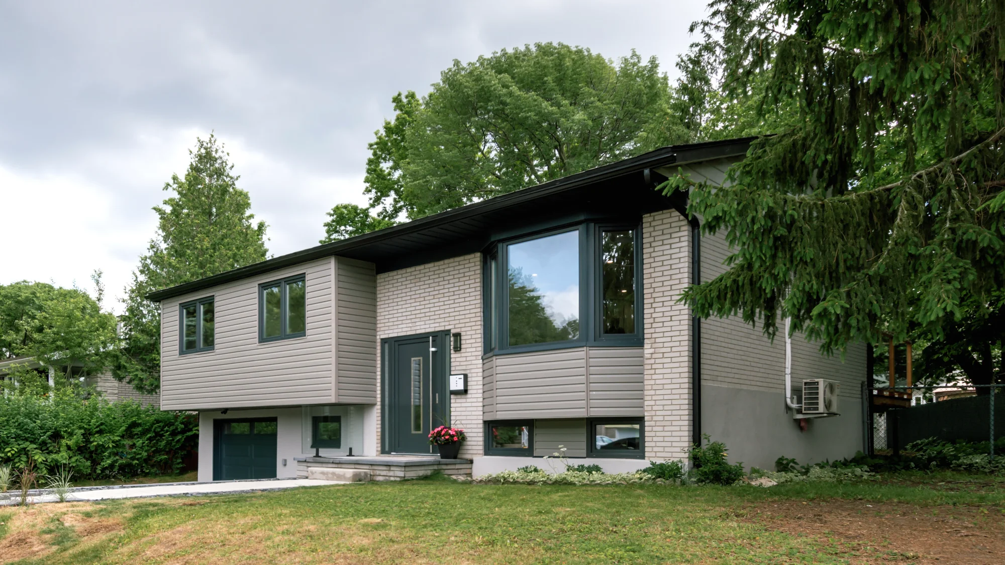 Working With a Hard Money Lender: Full Guide